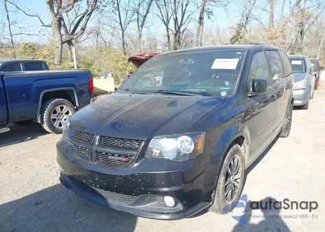 2016 Dodge Grand Caravan R/T z USA, uszkodzony, nr VIN 2C4RDGEG2GR236286